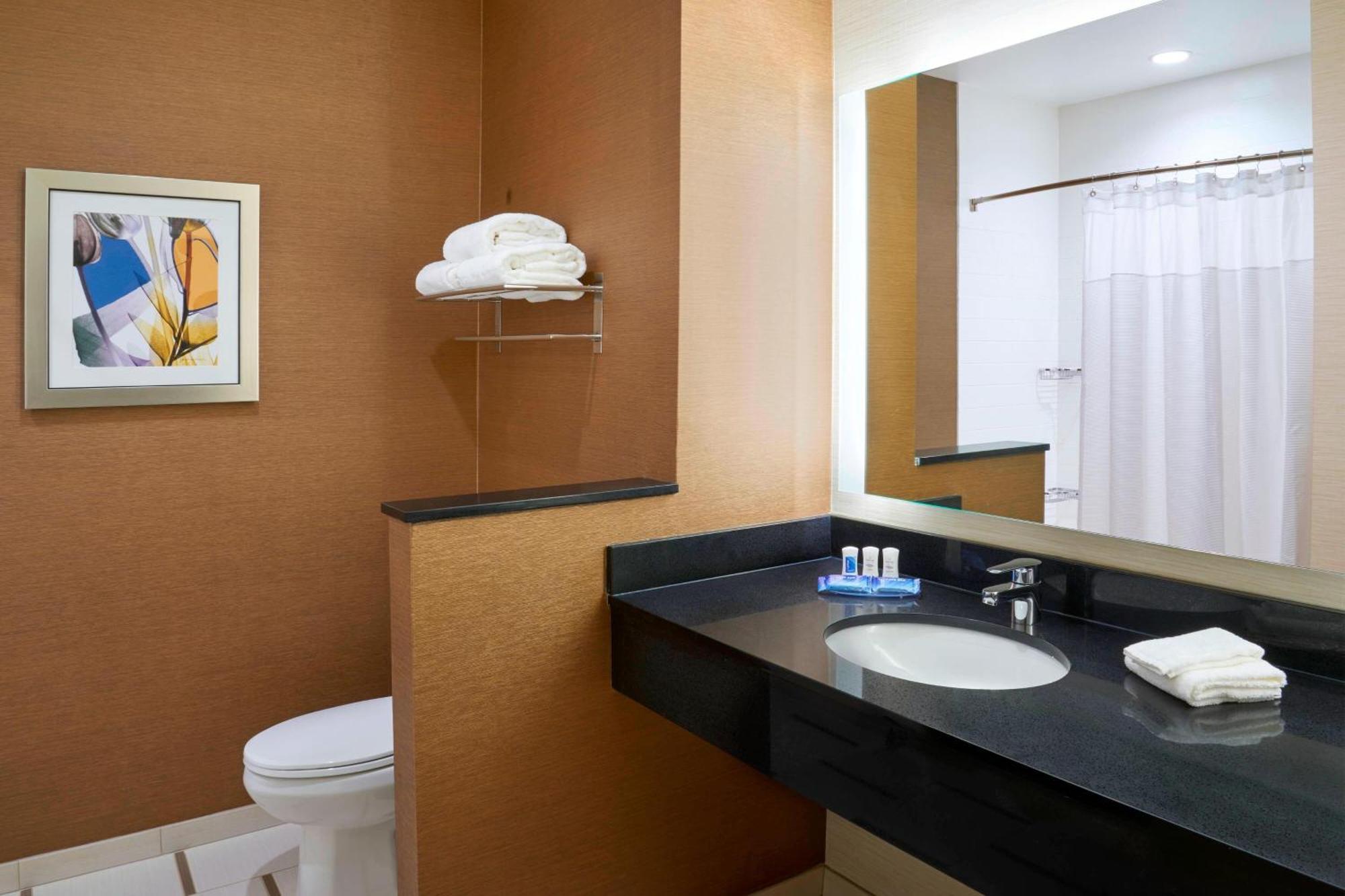 Fairfield By Marriott Niagara Falls Eksteriør billede